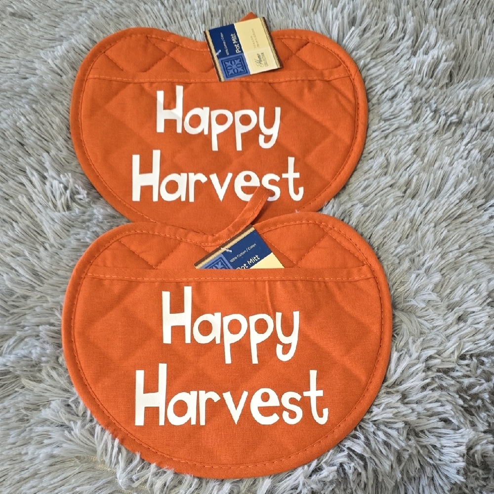 🆕️ Home Collection Orange Pot Mitts